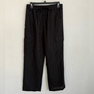 Foral Blooming Woman Black Tie-Waist Pocket Straight Leg Pants, Size L